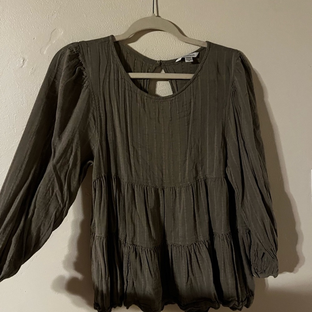 New forest green Flowey top